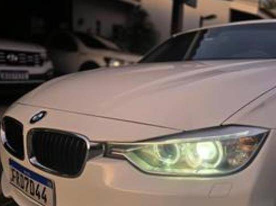 BMW 320i 2.0 16V TURBO ACTIVE FLEX 4P AUTOMÁTICO BMW 320i 2.0 16V TURBO ACTIVE FLEX 4P AUTOMÁTICO